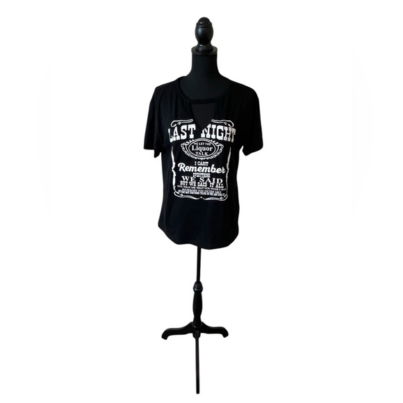 Uniqueone Women's Country Western Hollow Out V-neck Top-Black-Size Medium - Picture 4 of 9